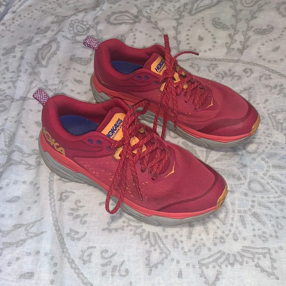 Hoka Challenger ATR 6 Paradise Pink Running Shoes Sneakers Sz 9.5 - Picture 2 of 9
